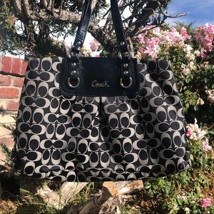 VINTAGE Coach Handbag